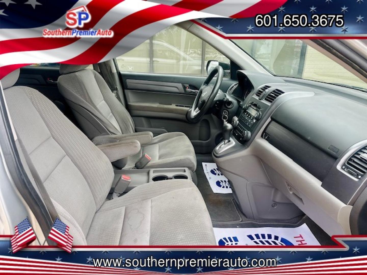 2009 SILVER HONDA CR-V EX (3CZRE38589G) , located at 922 W. Beacon St., Philadelphia, MS, 39350, (601) 650-3675, 32.770447, -89.127151 - Photo#10